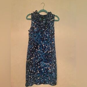 B. Calm Sleeveless Dress